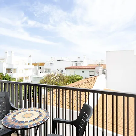 Cb - Rivendell Apartament